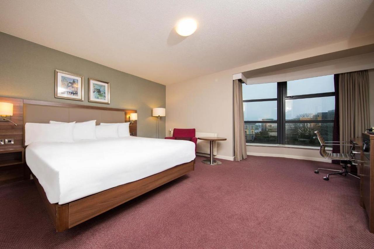 Leonardo Hotel Galway Buitenkant foto